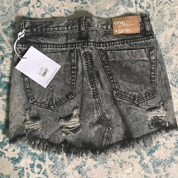 SIZE 24 ONE TEASPOON Junkyard Mini♥️ - Picture 2 of 4